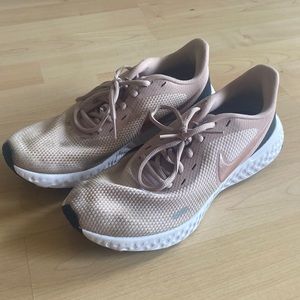 Rose gold Nike revolution 5s